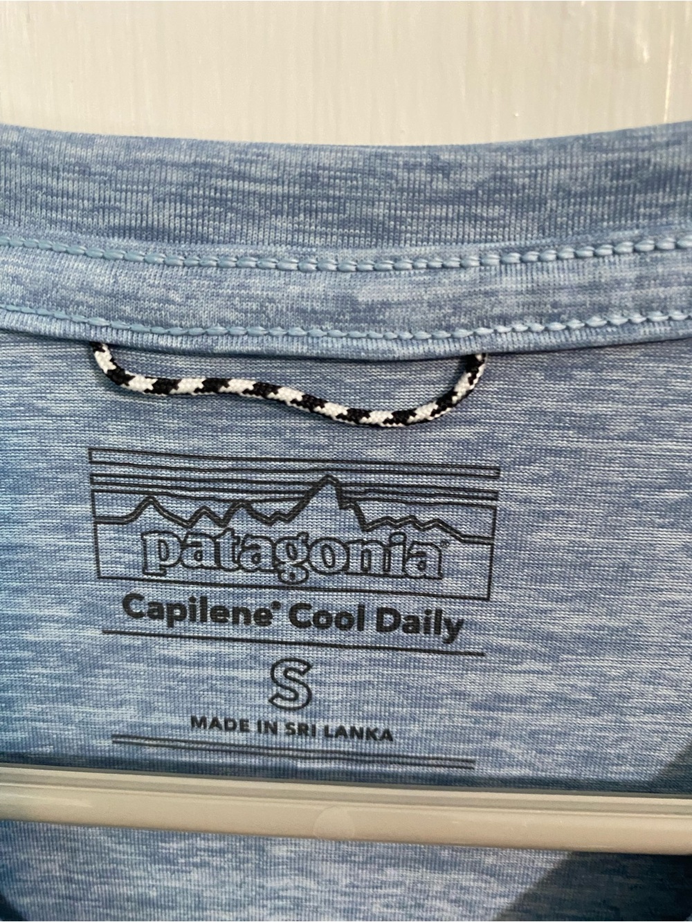 Patagonia long sleeve dri-fit shirt - Picture 4 of 4